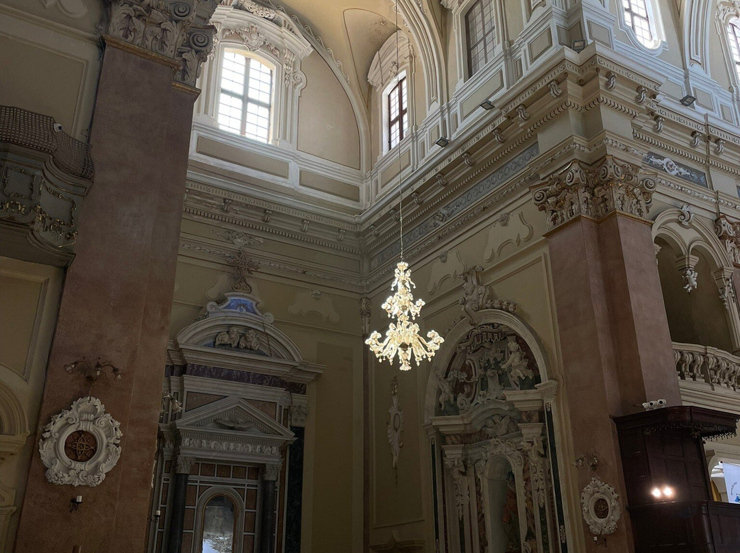 Basilica di San Martino-马丁纳弗兰卡必去景点
