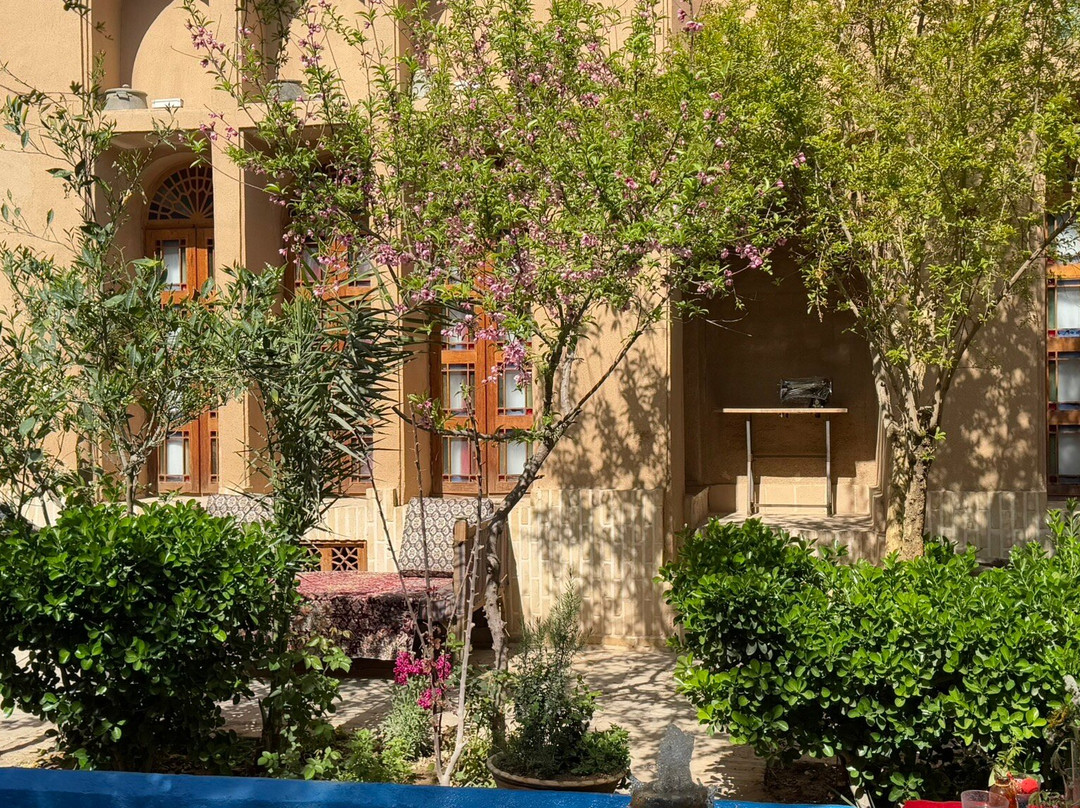 Shaarbaf Hotel主图
