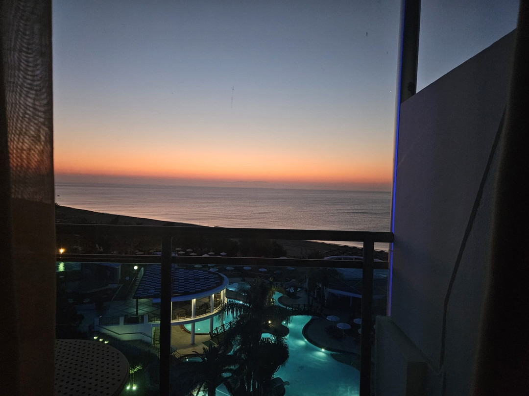 Calypso Beach Hotel主图