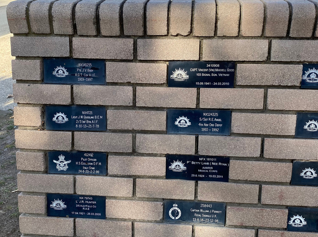 The Cooma Cenotaph-Cooma必去景点