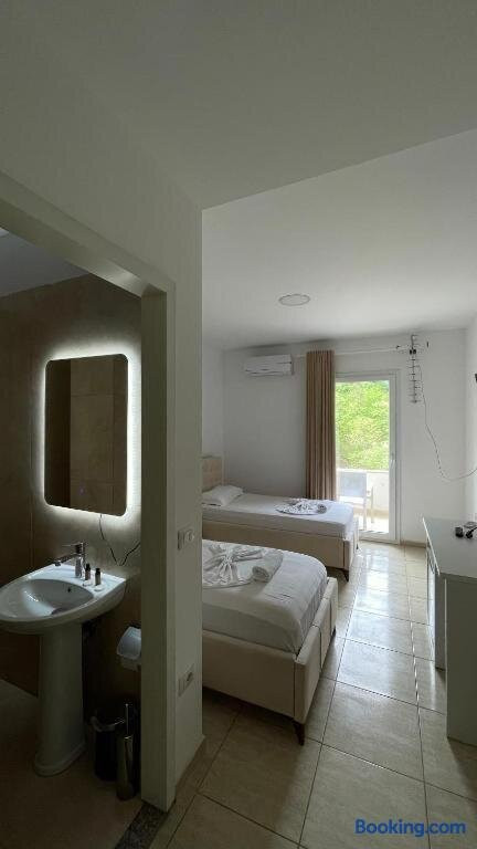 Hotel "Skura" Librazhd