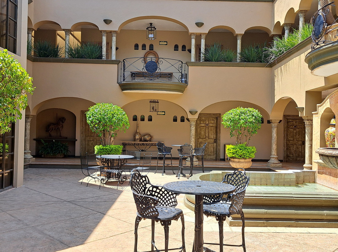 Hotel Hacienda Vieja主图