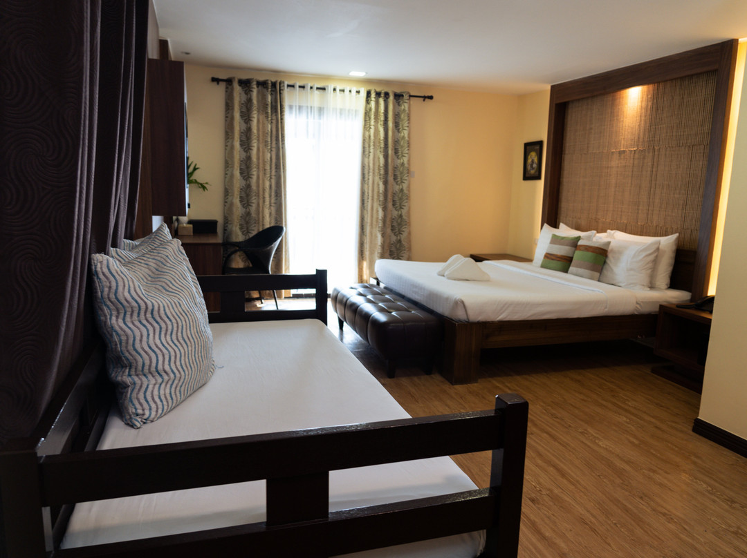 Altamare Dive & Leisure Resort Anilao主图