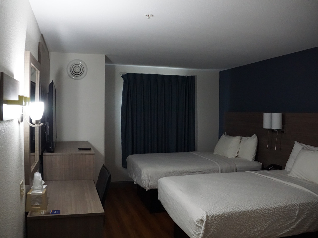 Baymont By Wyndham Kingdom City主图