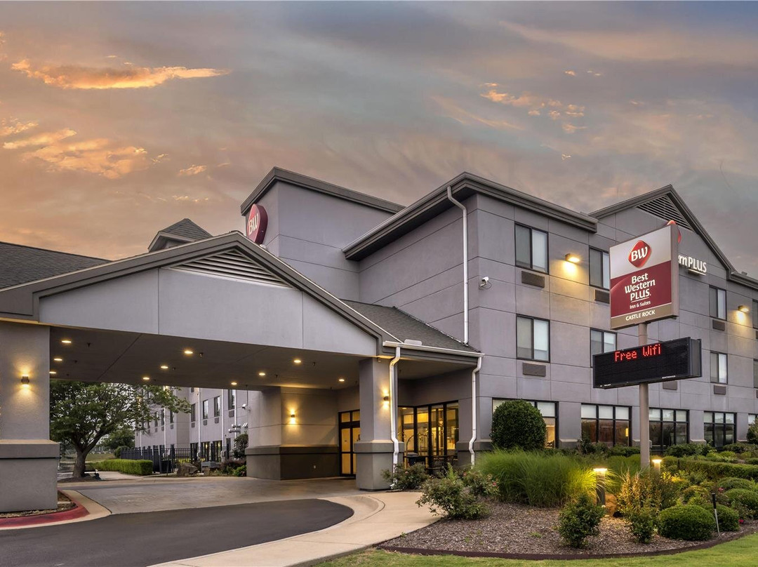 本顿维尔酒店住宿-Best Western Plus Castlerock Inn & Suites