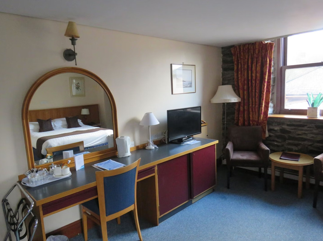 Whitewater Hotel & Leisure Club主图