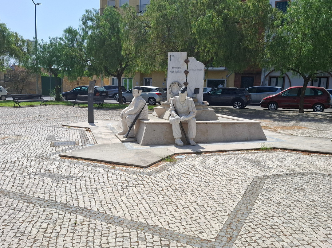 Memorial aos Combatentes do Concelho de Salvaterra de Magos