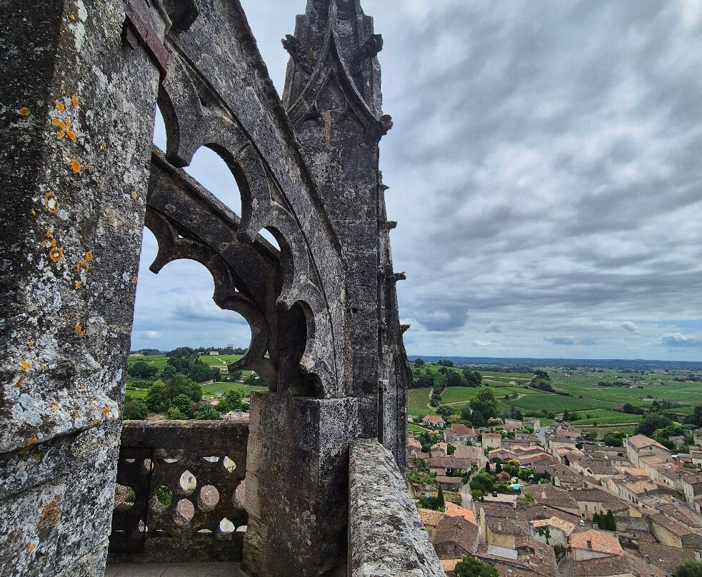 Clocher de l'Eglise Monolithe-圣埃美隆必去景点