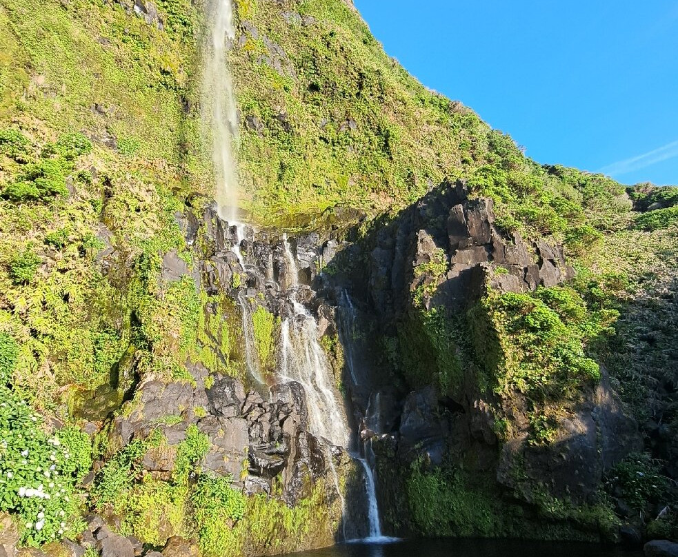 Cascata do Poço do Bacalhau-Faja Grande必去景点