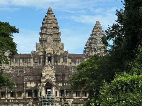 Authentic Food Tours : Southeast Asia Bites and Activities-金边必去景点