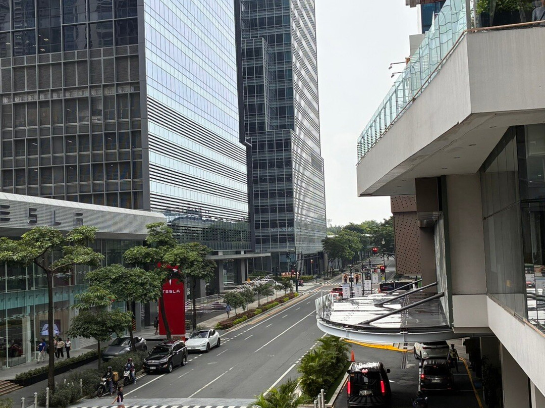 Uptown Place Mall-塔吉格必去景点