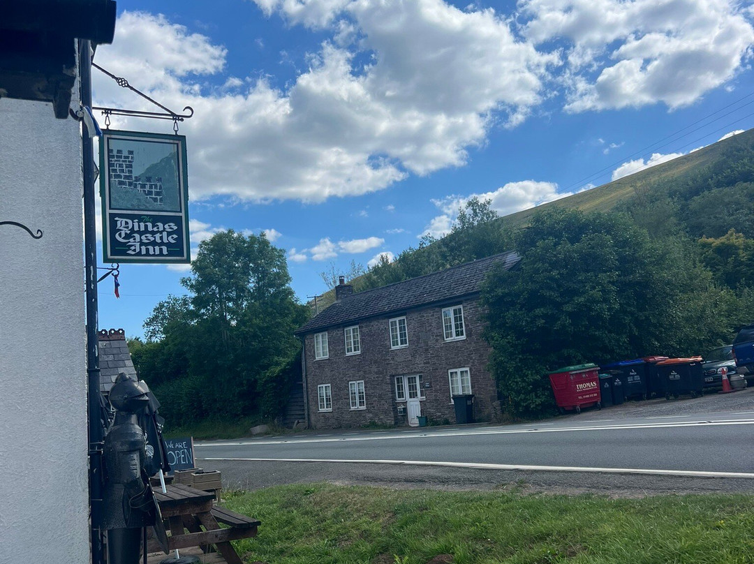 Talgarth餐馆和美食-Dinas Castle Inn