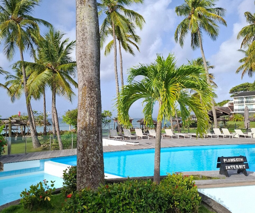 Mahogany Hotel Residence and Spa主图