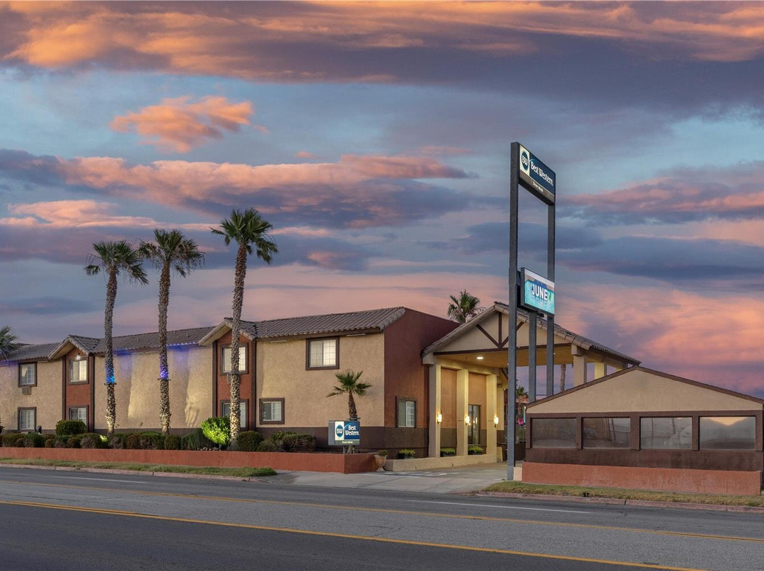 Cantil酒店住宿-Best Western Desert Winds