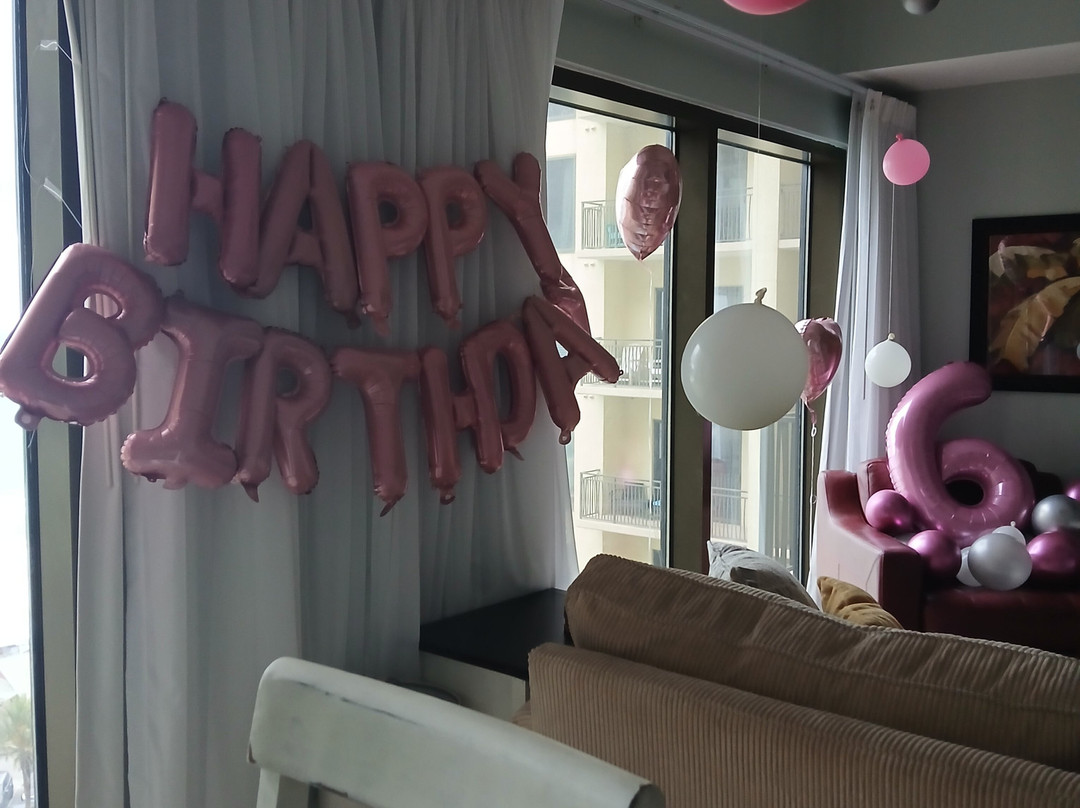 Tides And Tassels-德斯廷必去景点