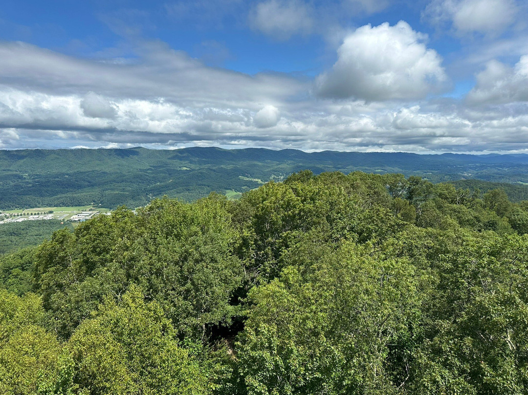 Doe Mountain Recreation Area-Mountain City必去景点