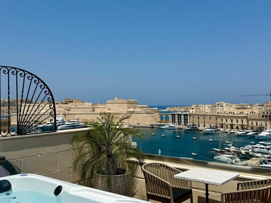 Palazzo De La Sengle Boutique Hotel
