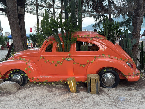 Houhai Bay-三亚市必去景点
