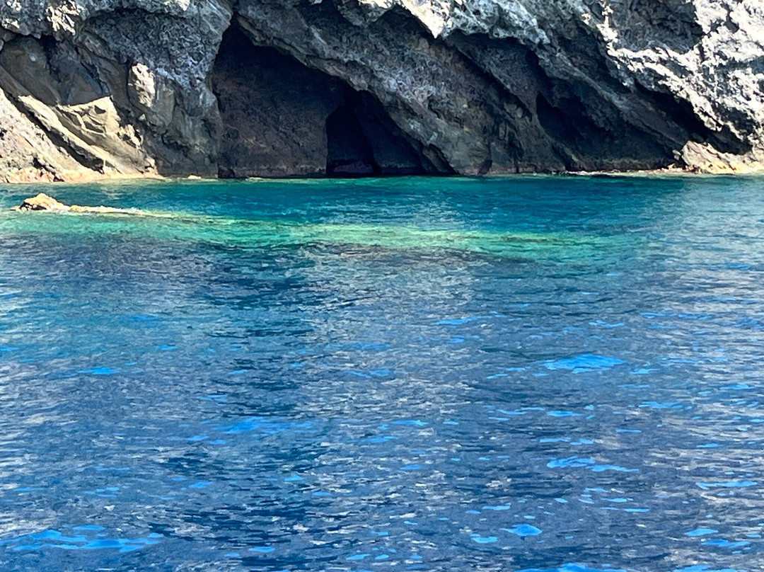 Popolo Giallo-利帕里必去景点