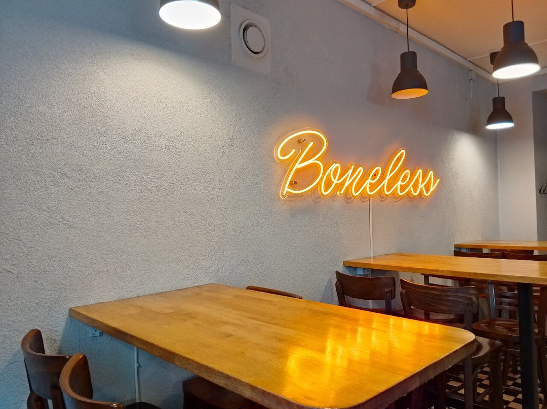 Boneless Töölö