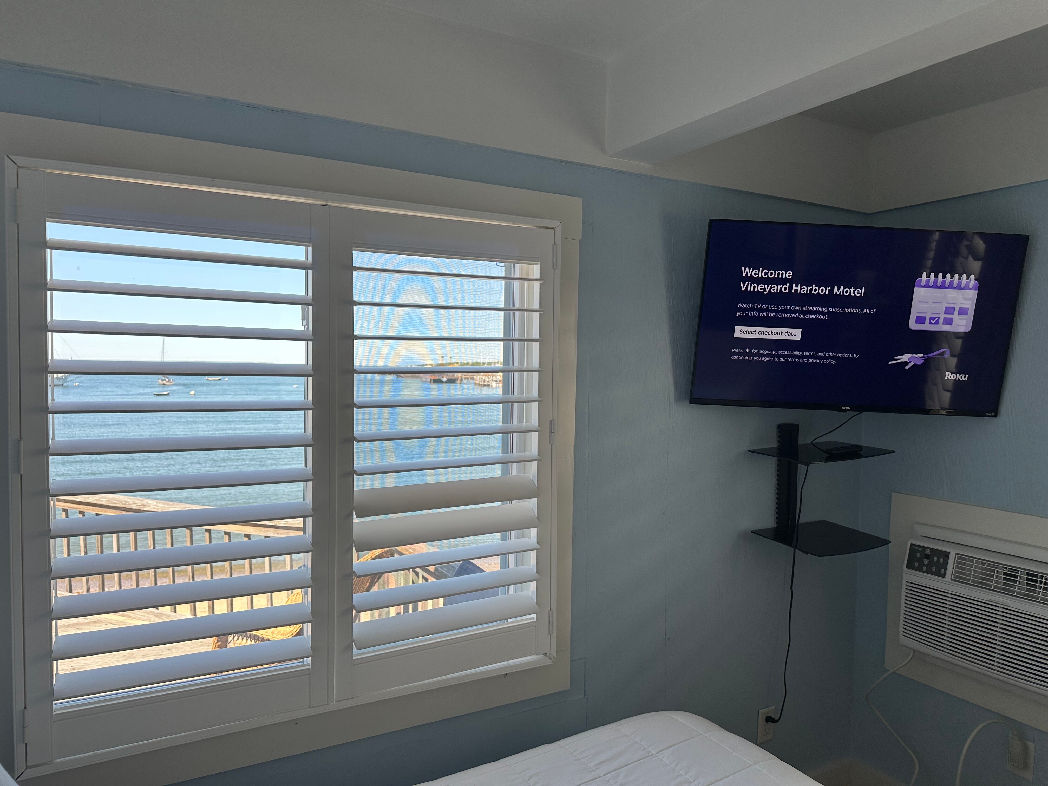 Vineyard Harbor Motel - Private Beach-客卧