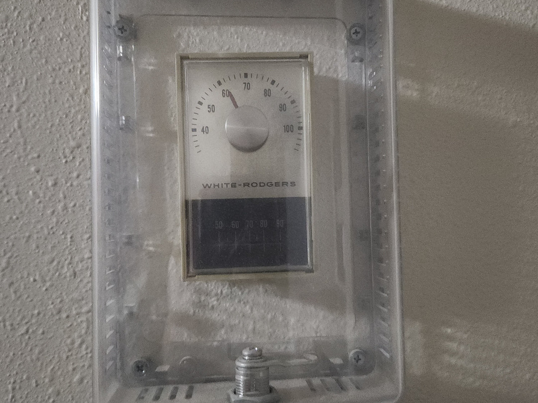 The Alpine Motel主图