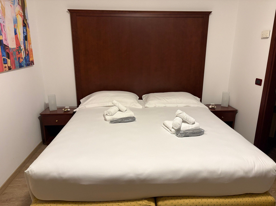 Panorama Hotel主图