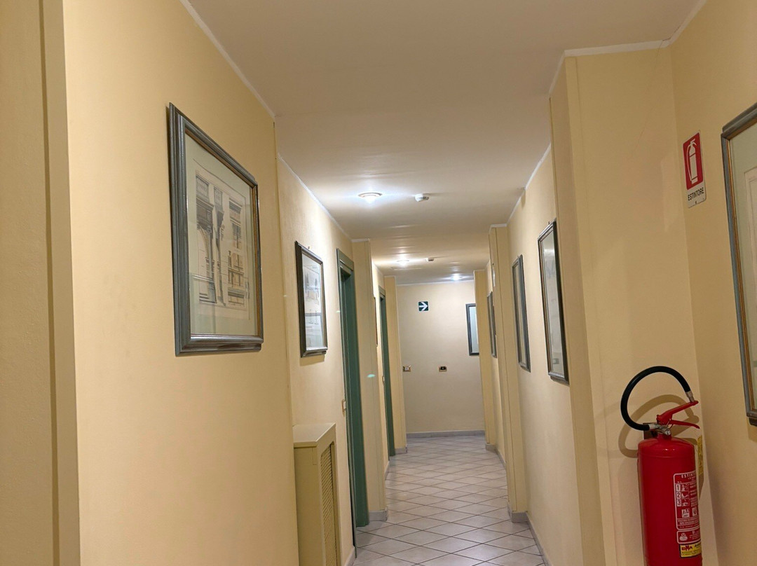 波罗格纳酒店主图