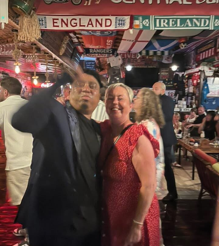 Central Bar-古韦斯必去景点