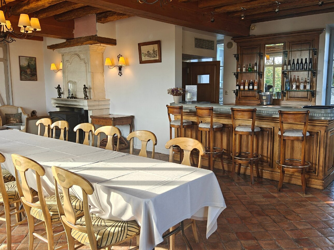 Hostellerie de la Tour d'Auxois主图