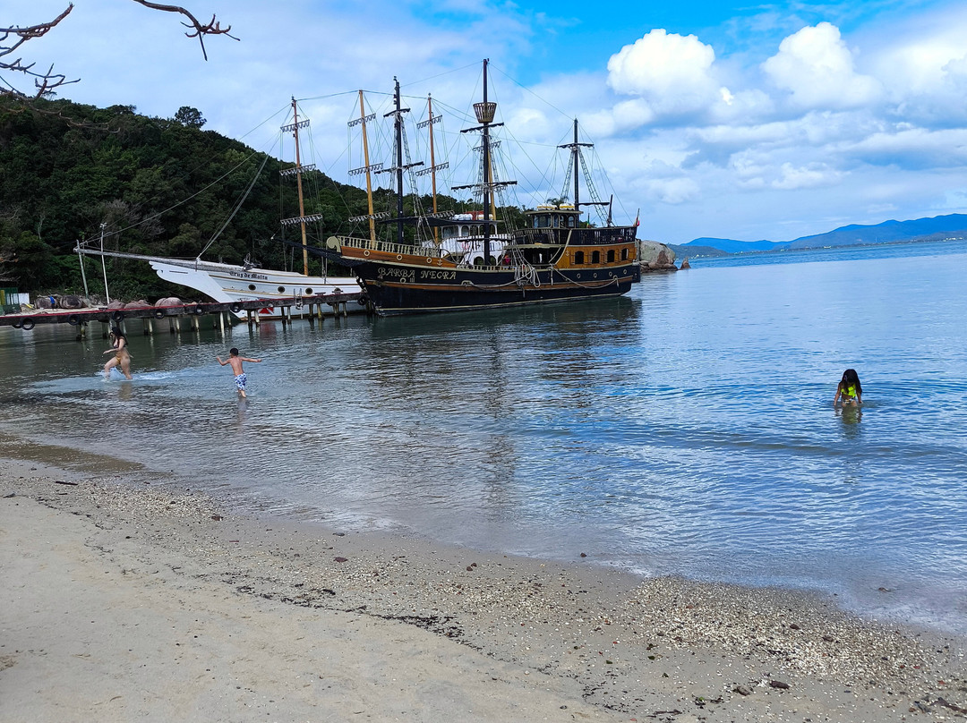 Passeio de Escuna Capitao Gancho Martin-Canasvieiras必去景点