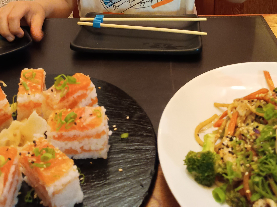 Santo Chico Sushi Bar