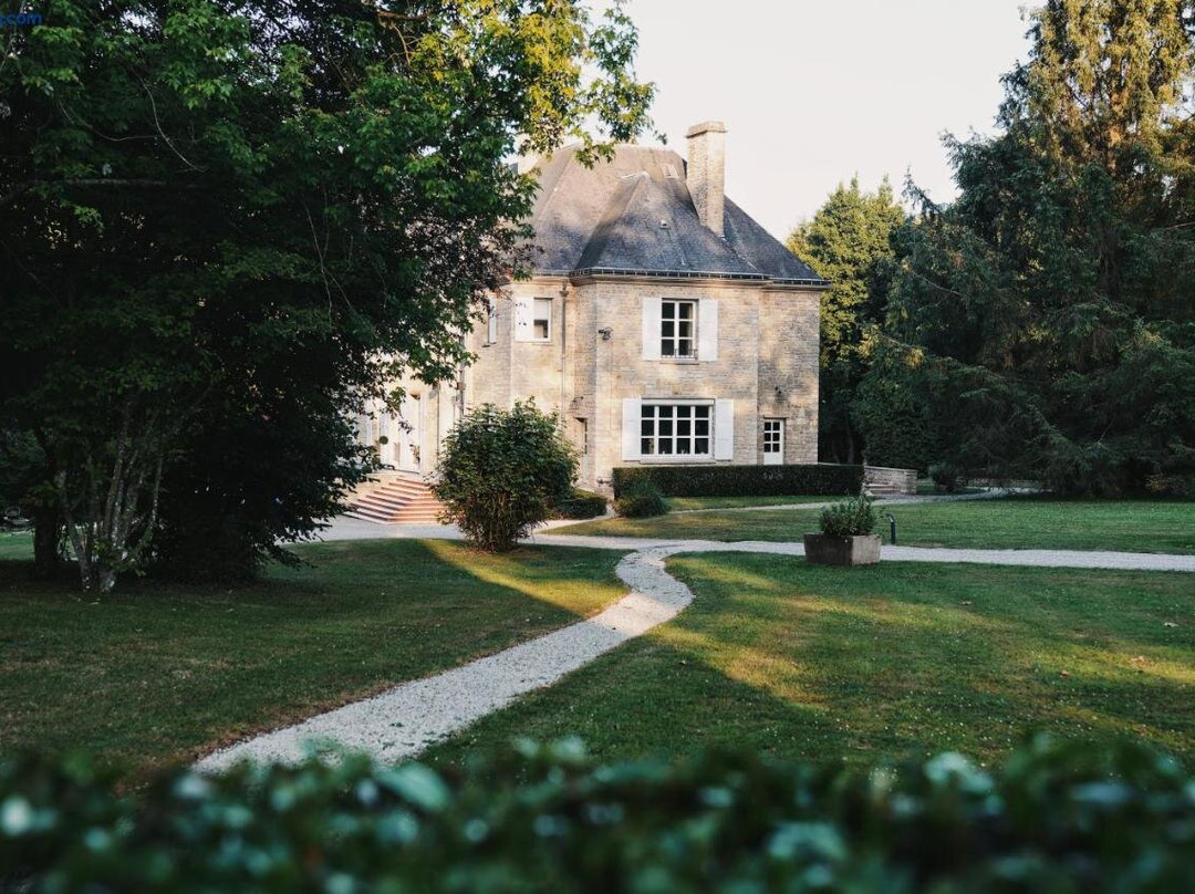 Au Domaine Du Mesnil