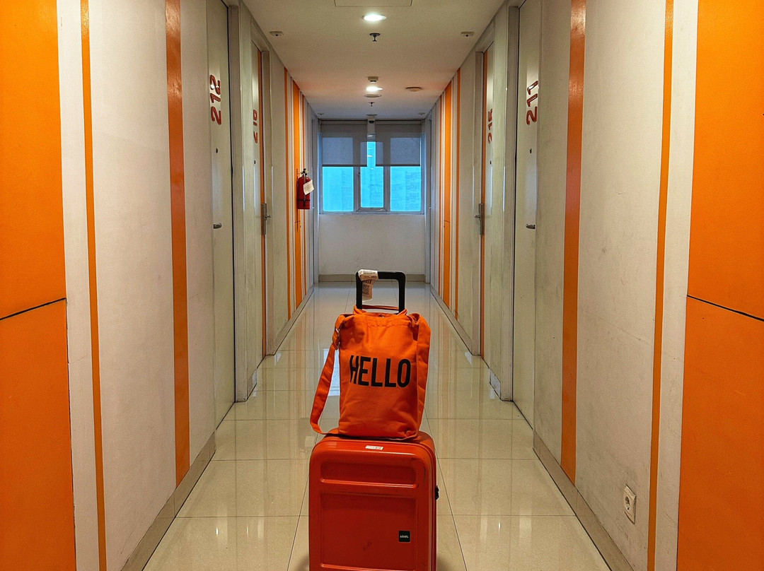 Starlet Hotel Serpong主图