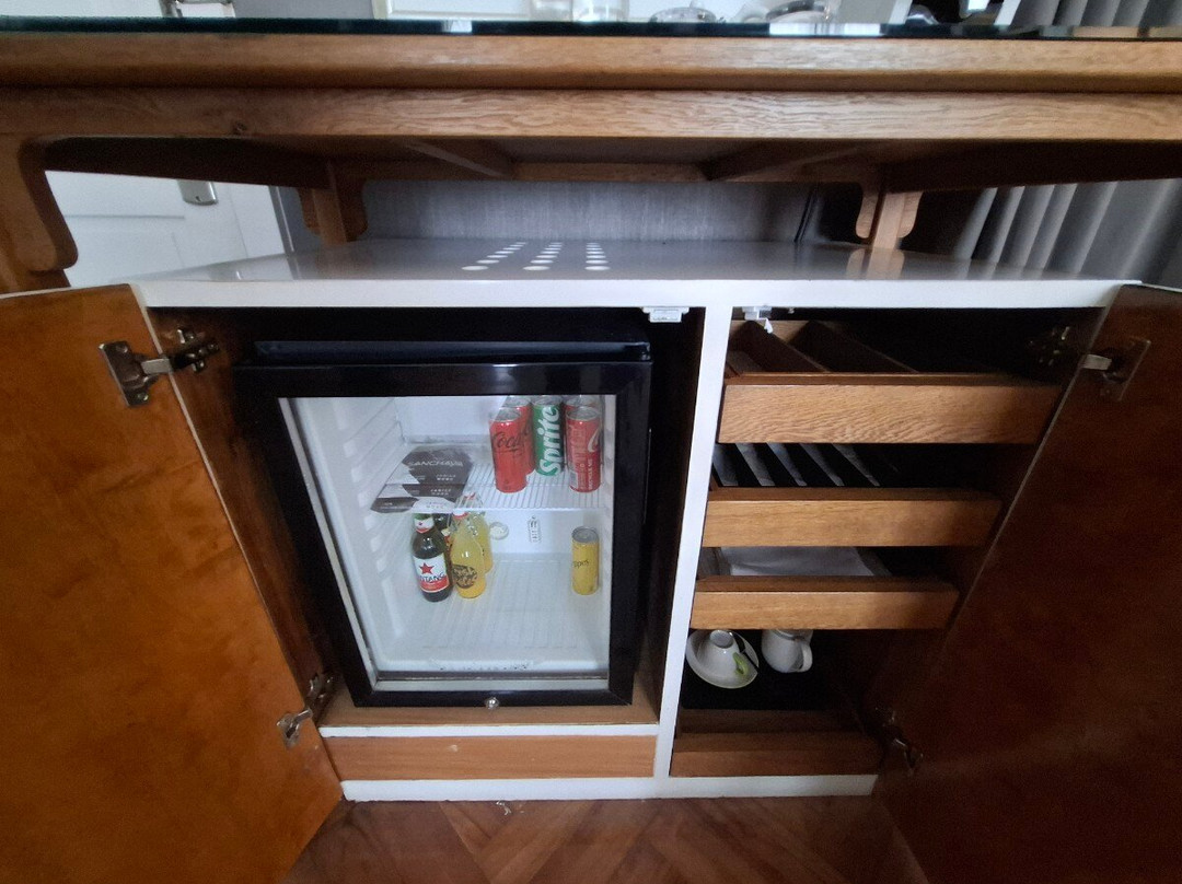 珊夏亚度假村主图