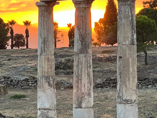 Phoenicia Travel-库萨达斯必去景点