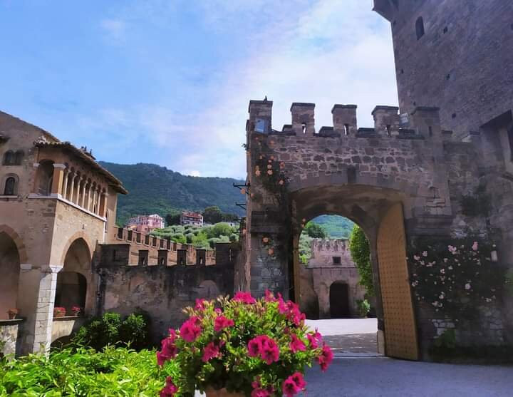 Castello Lancellotti-Lauro必去景点