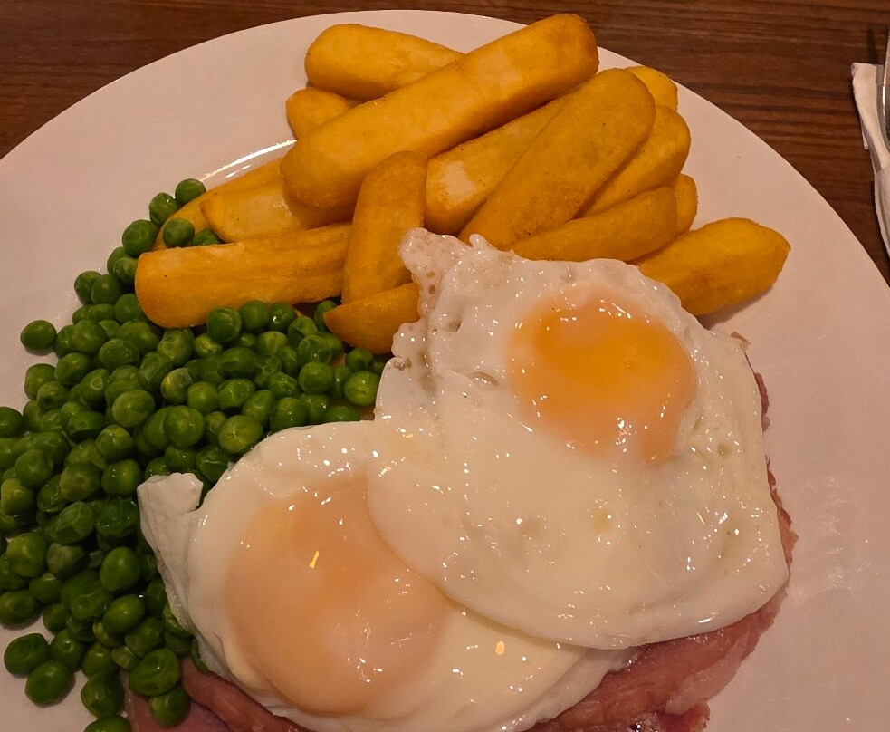 The Green Dragon主图