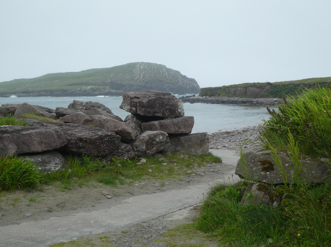Ballinskelligs Abbey-Ballinskelligs必去景点