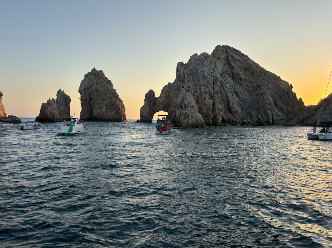 Esperanza's Tours-卡波圣卢卡斯必去景点