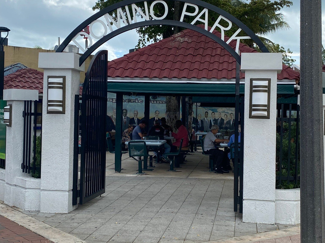 第八街-迈阿密必去景点