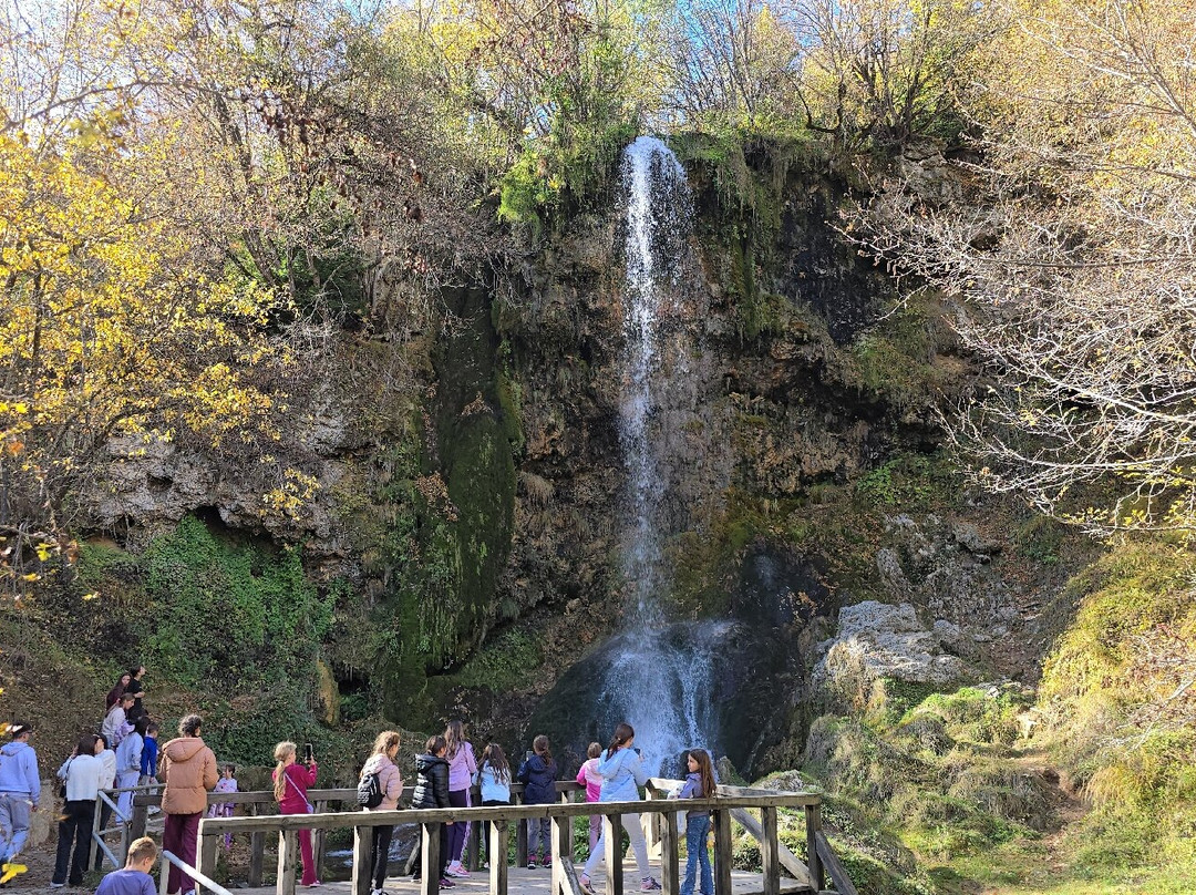 Gostilje Waterfall-兹拉蒂博尔必去景点