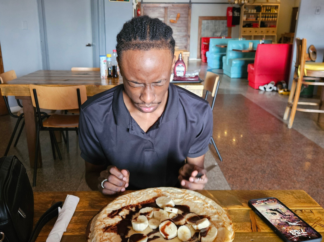 Diana's Pancakes Place