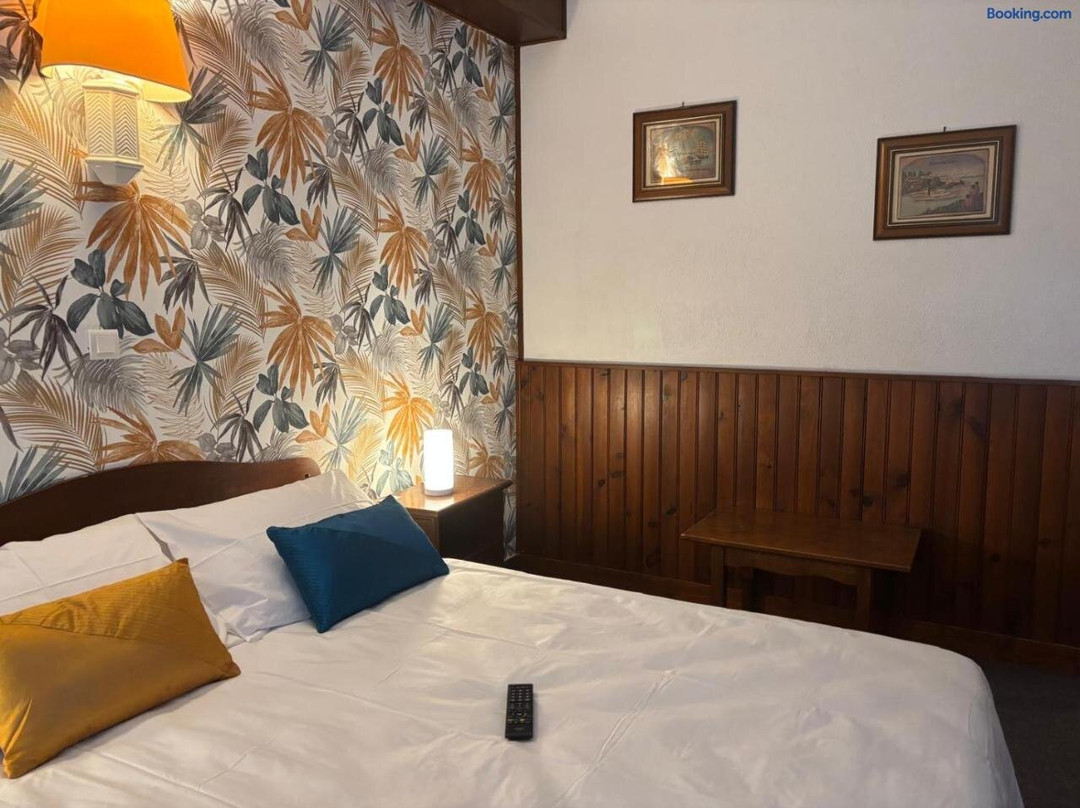 贡比涅酒店住宿-Hotel de Flandre