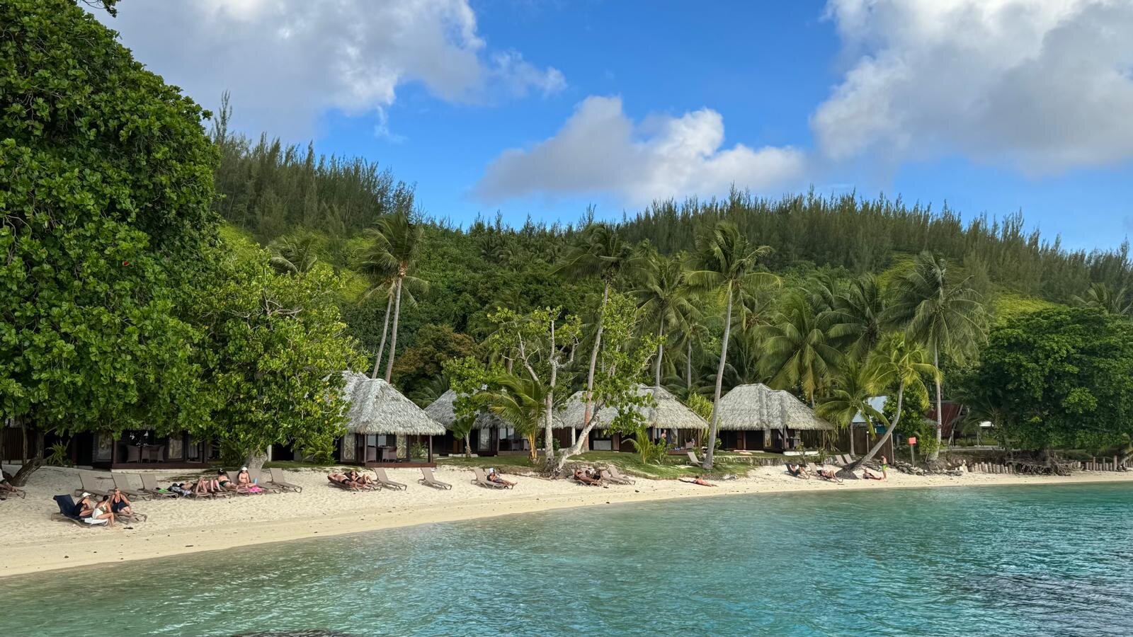 马哈纳酒店-泳池