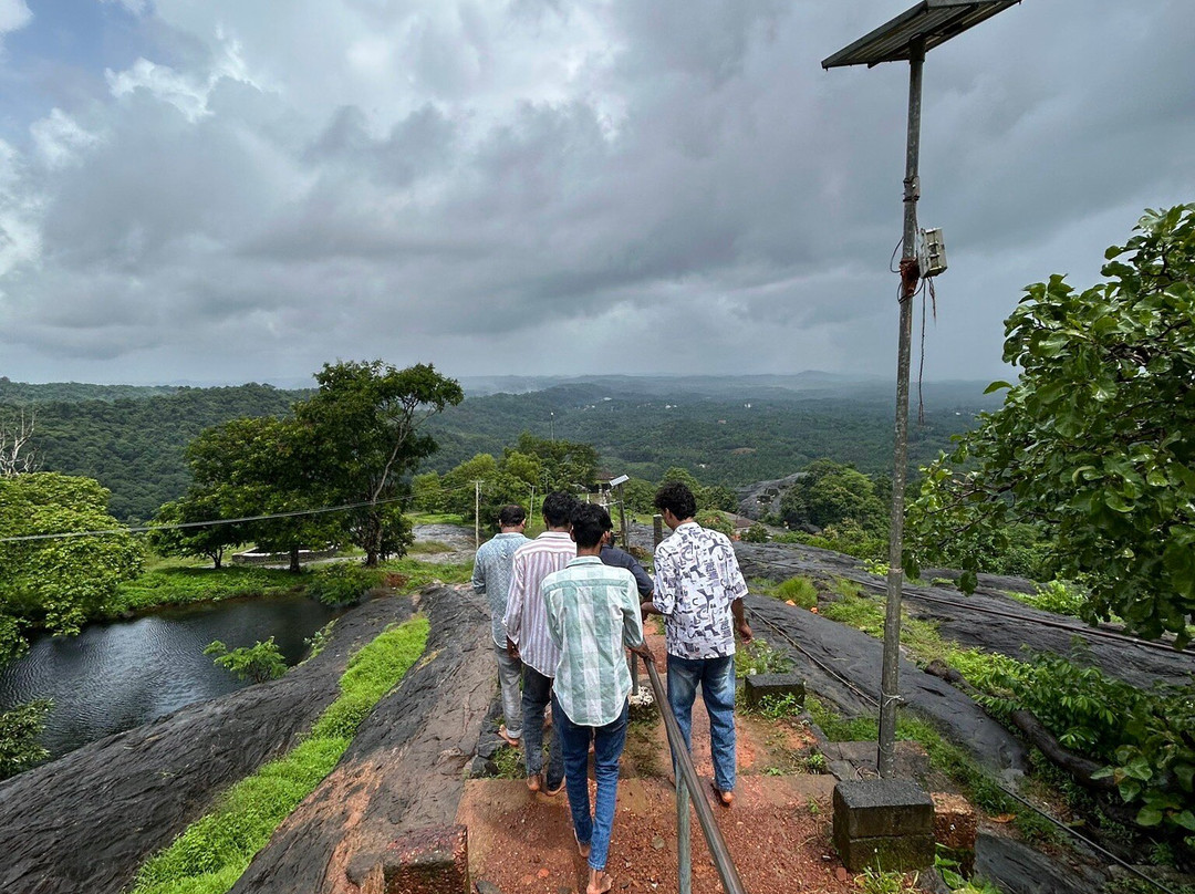 Sri Karinjeshwara Temple-Bantwal必去景点