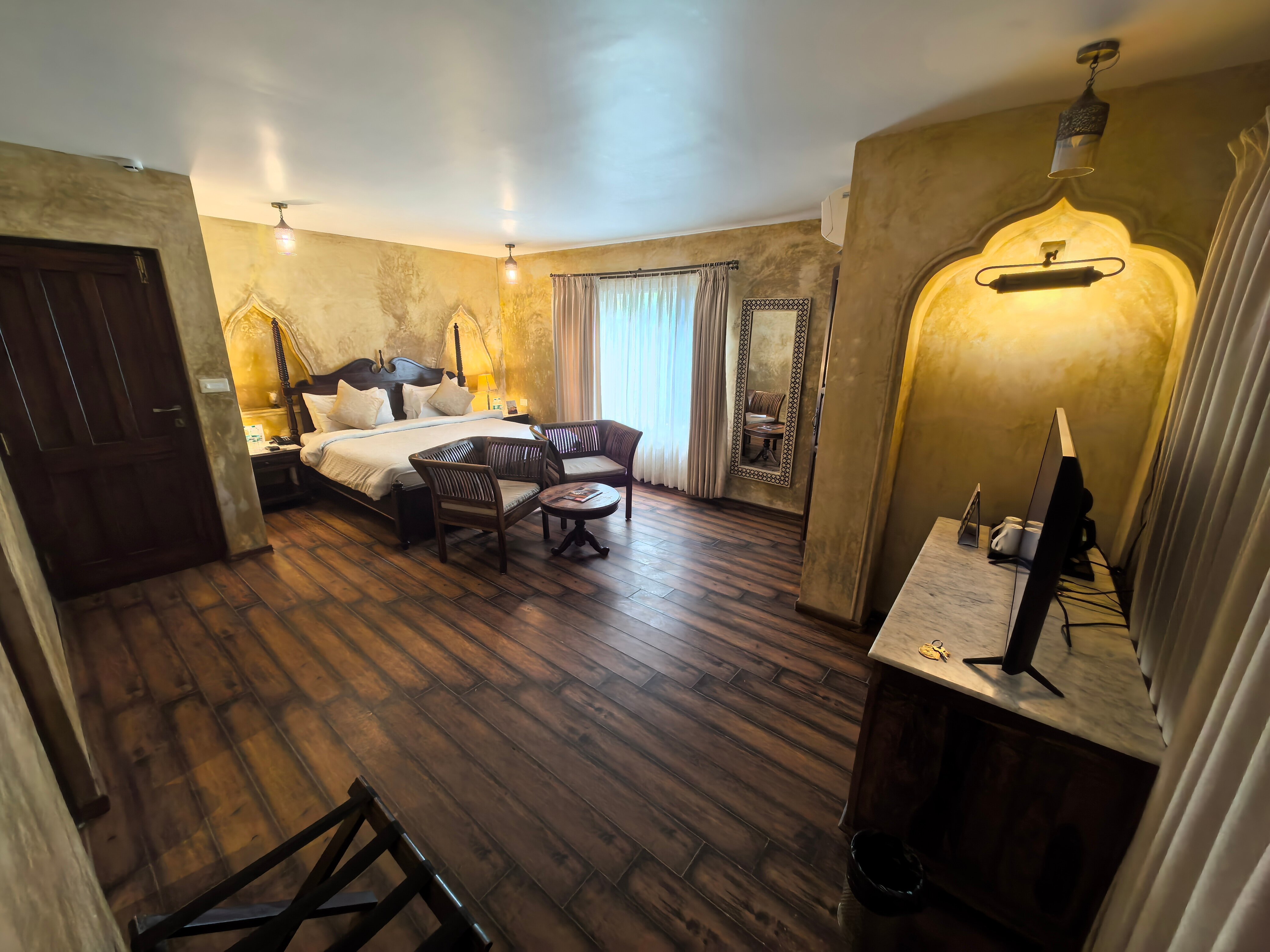 Amritara Aura Resort & Spa-官方