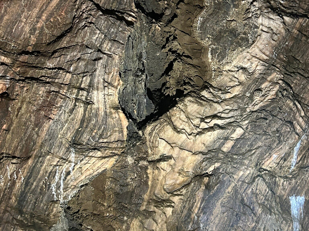 Mina de Sal-Gema de Loulé-Loule必去景点