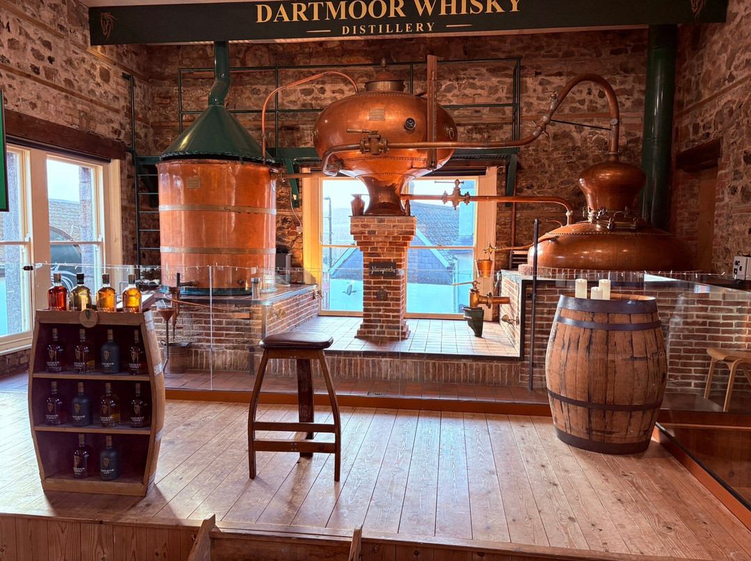 Dartmoor Whisky Distillery-Bovey Tracey必去景点