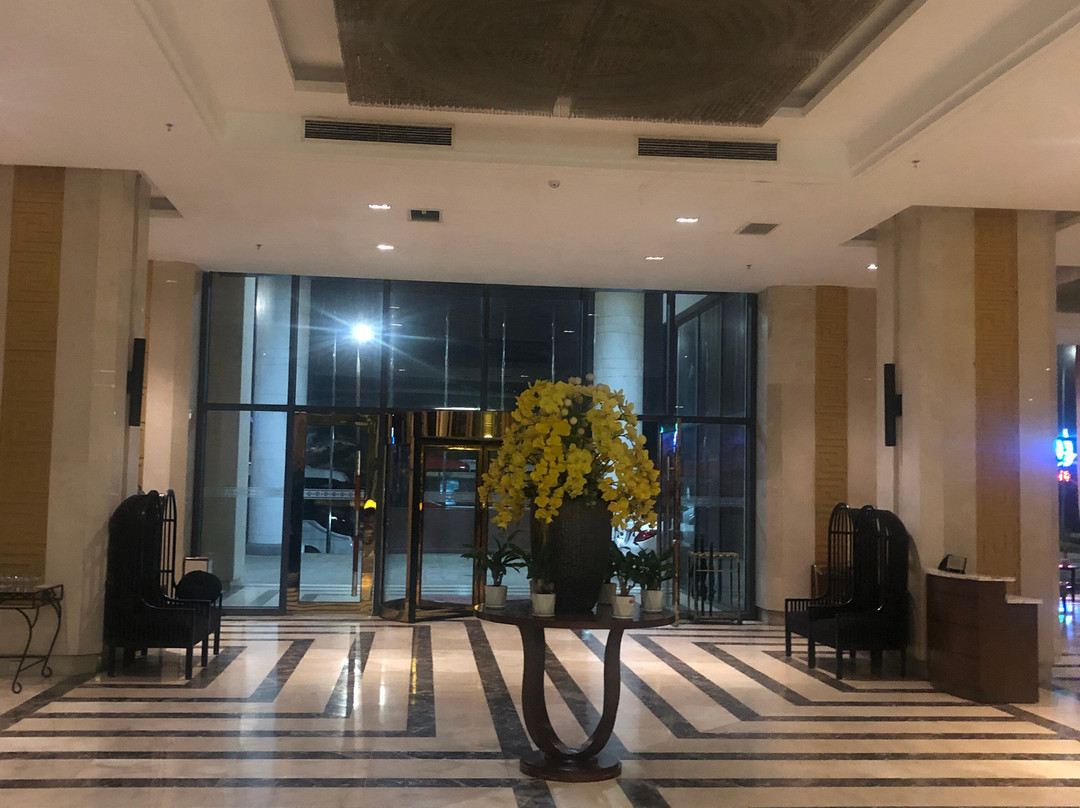 Muong Thanh Luxury Nhat Le Hotel主图